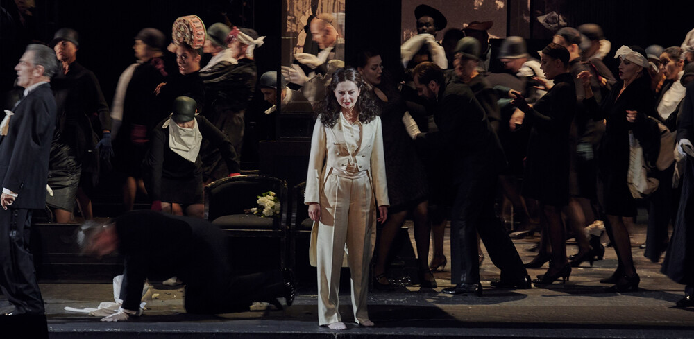 La Traviata Von Giuseppe Verdi Staatsoper Stuttgart